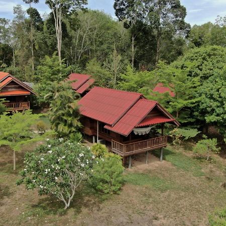 Sabai House Bungalow ヤオノイ島 エクステリア 写真