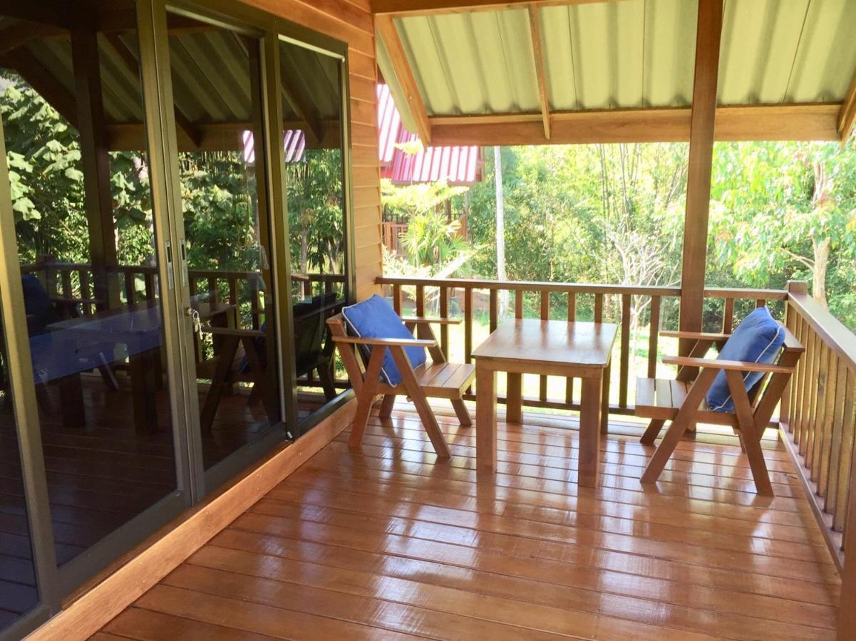 Sabai House Bungalow ヤオノイ島 エクステリア 写真