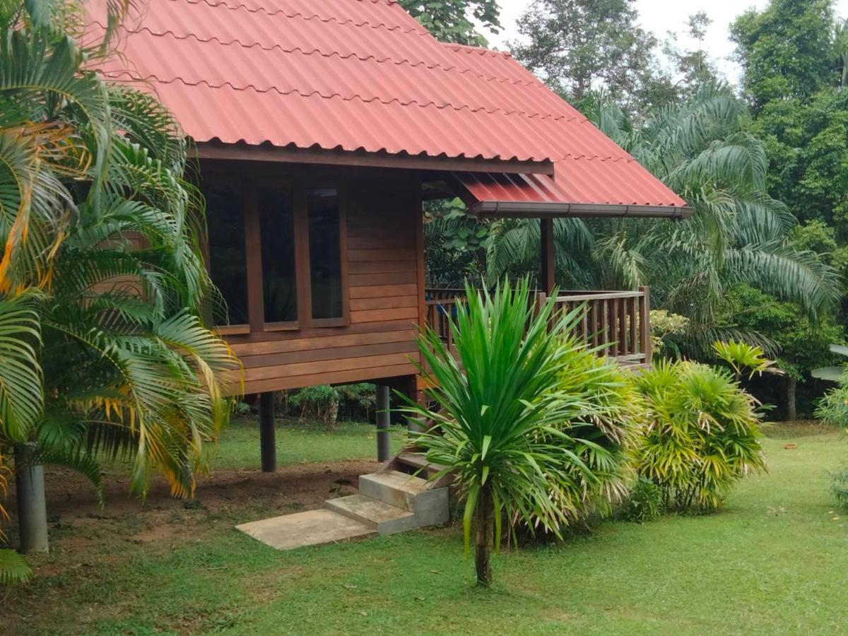 Sabai House Bungalow ヤオノイ島 エクステリア 写真