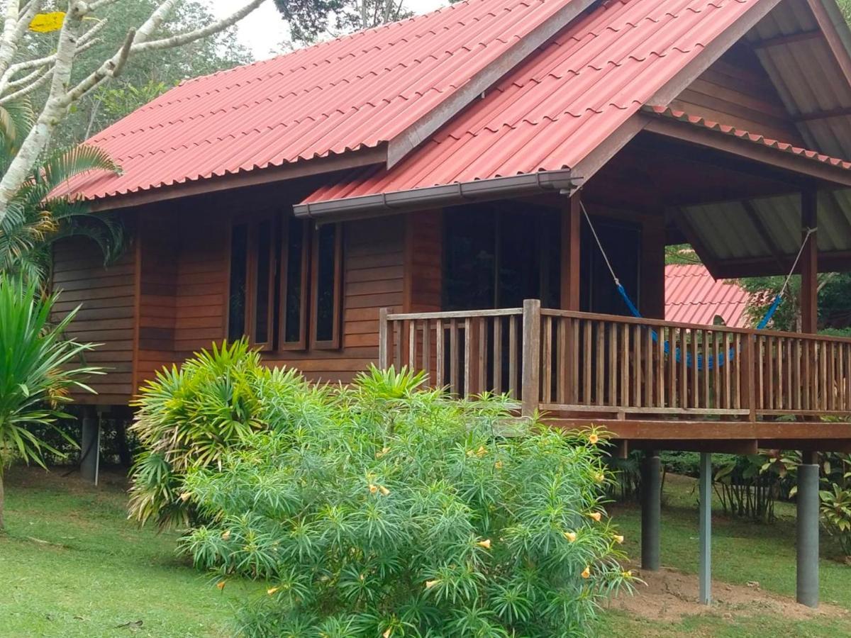 Sabai House Bungalow ヤオノイ島 エクステリア 写真