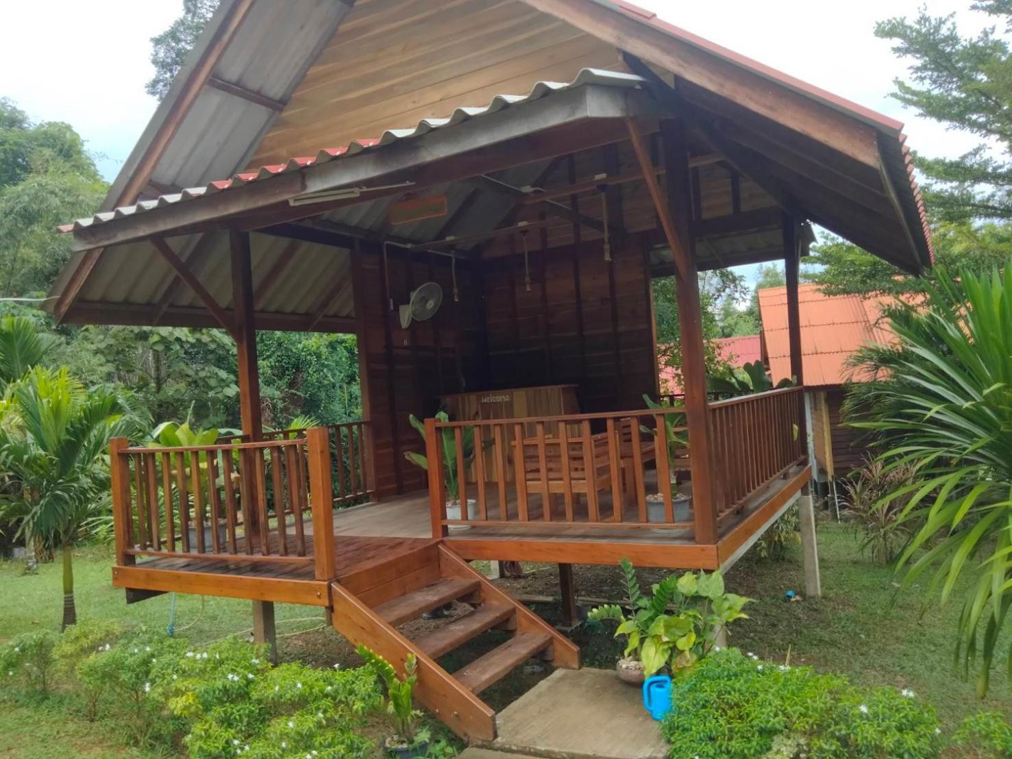 Sabai House Bungalow ヤオノイ島 エクステリア 写真