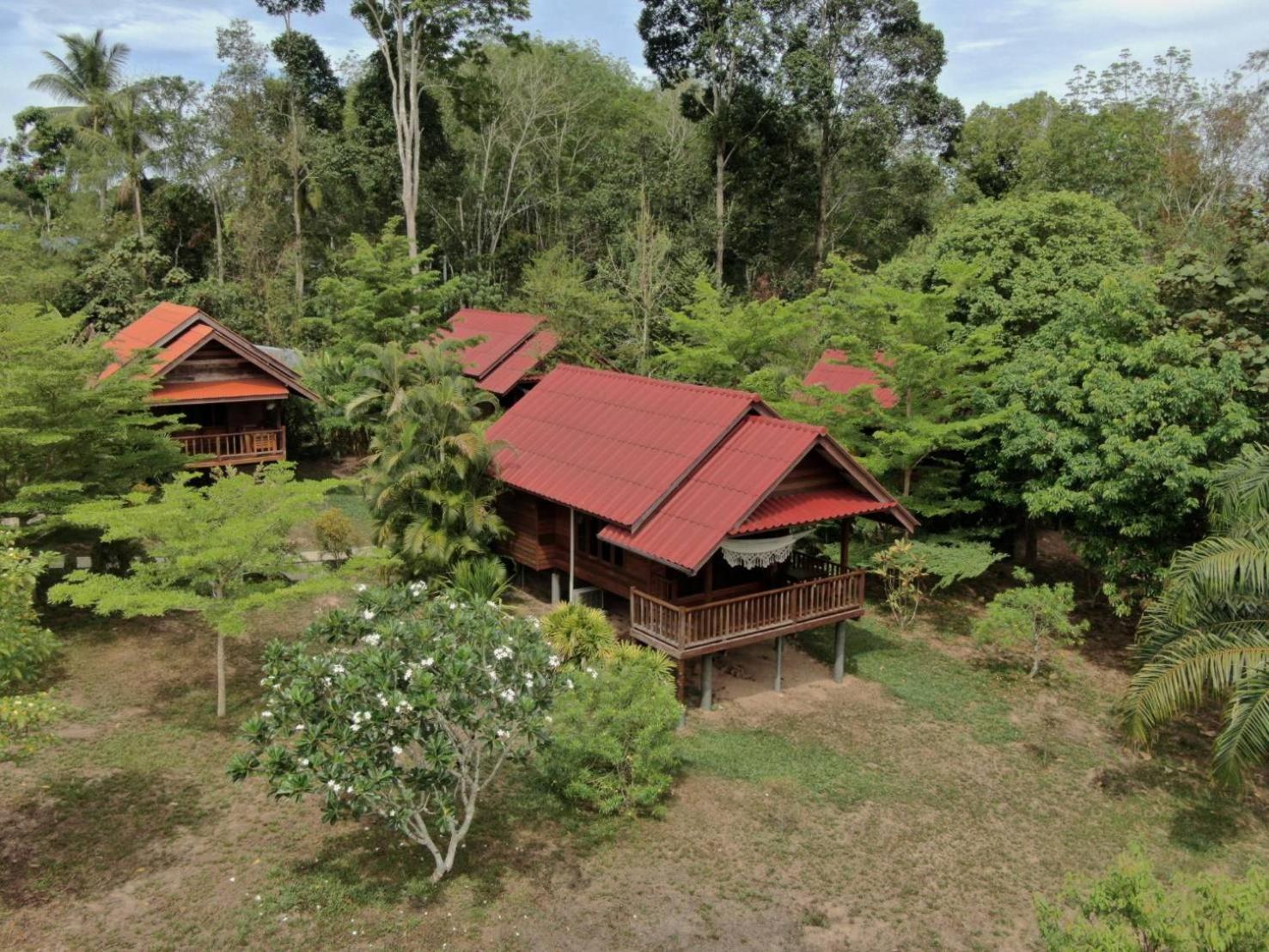 Sabai House Bungalow ヤオノイ島 エクステリア 写真