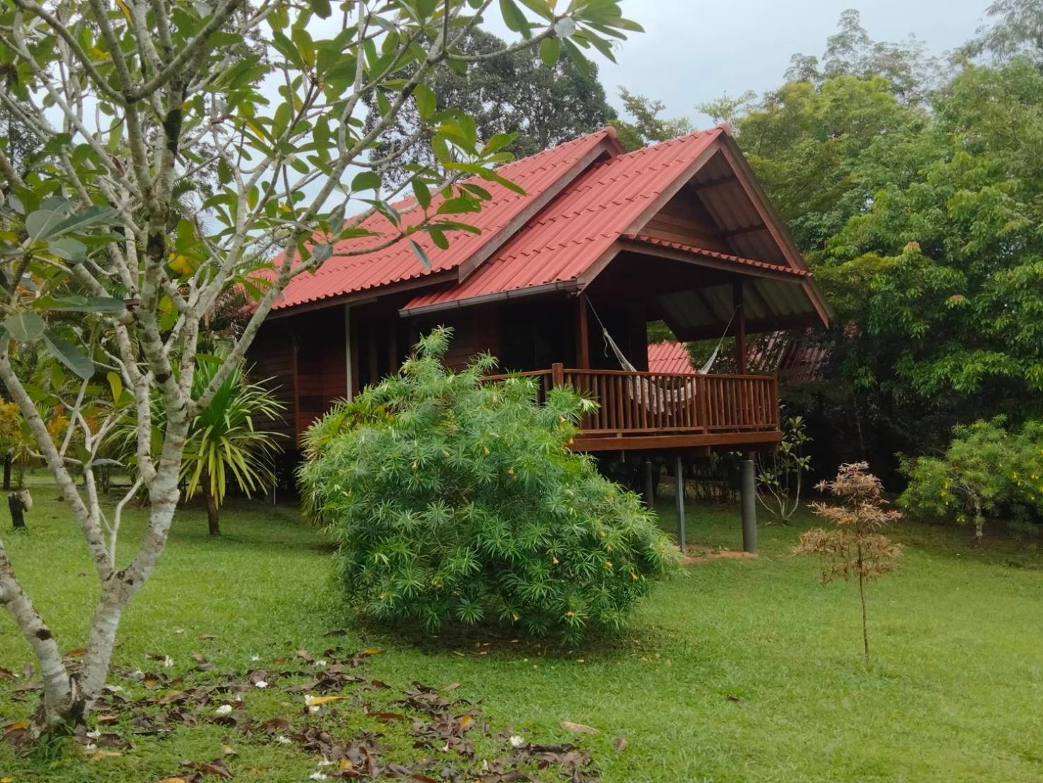 Sabai House Bungalow ヤオノイ島 エクステリア 写真