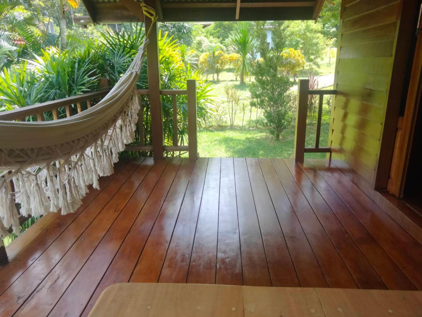 Sabai House Bungalow ヤオノイ島 エクステリア 写真